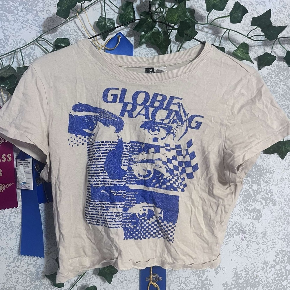 Globe Racing Graphic Tee in Cream and Blue